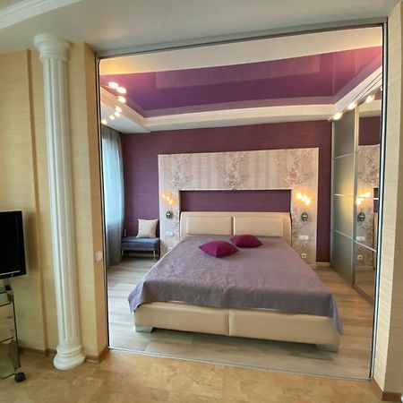 Центр Яворницького 55 Пассаж Appartement Dnjepropetovsk Buitenkant foto