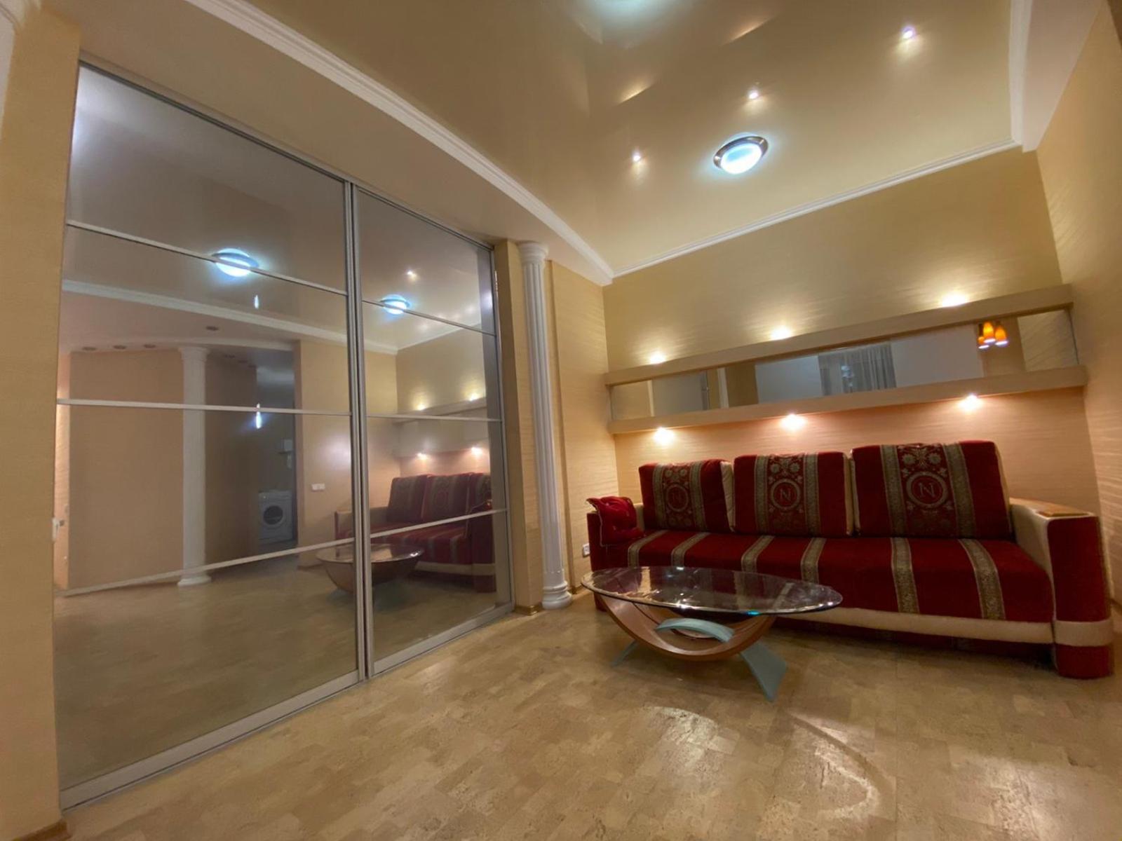Центр Яворницького 55 Пассаж Appartement Dnjepropetovsk Buitenkant foto